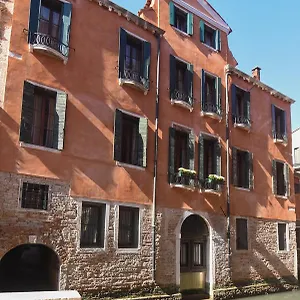 https://palazzetto-san-lio-rialto.hotelinveneto.com