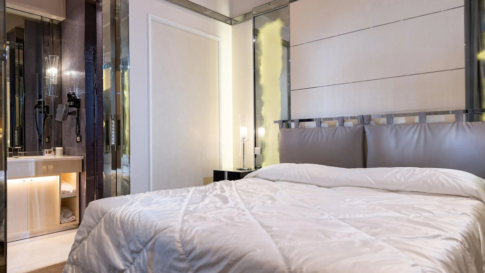 Palazzetto Madonna Hotel Venice 4*,  Italy